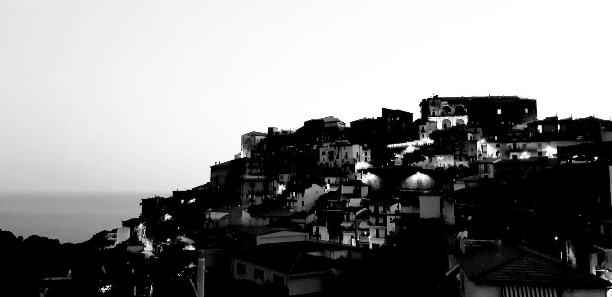 Villa Medioevo Mare Pisciotta Esterno foto